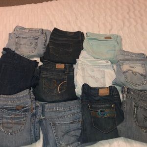 Lot of name brand jeans